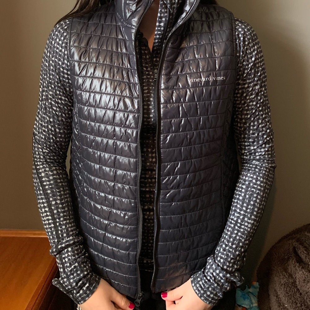 Women’s Vineyard Vines Vest